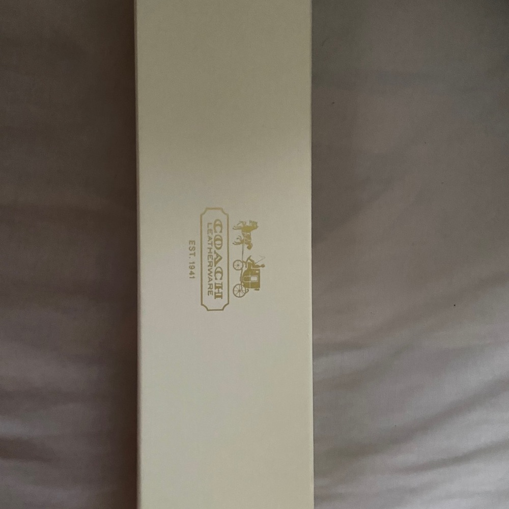 Coach poppy watch, brand new in original box